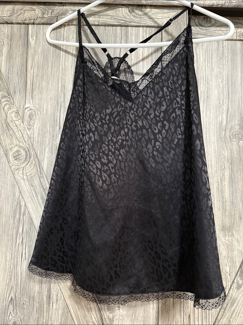 La Miel Brand Black Lace-Trim Leopard Satin Cami Top Size Small